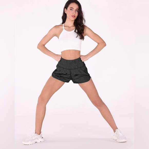 Ododos Pants - NWT Medium Women’s ODODOS Athletic Shorts High Waisted Mesh Back Pocket